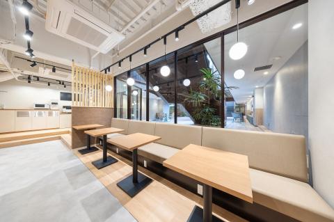 BIZcomfort北浜 サブ画像2