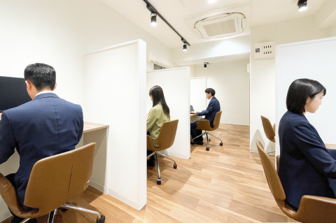 THE HUB 日本橋兜町