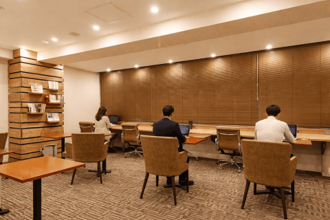 THE HUB 大阪江坂 メイン画像