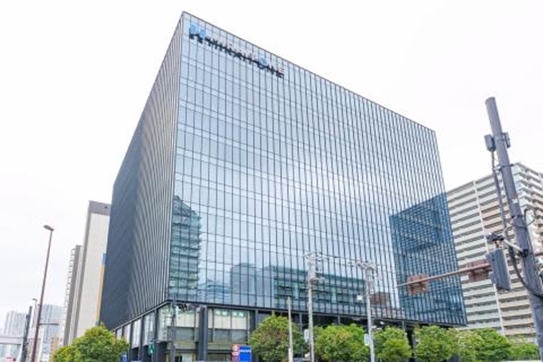 豊洲のコワーキングスペース「MID POINT×BIZcomfort豊洲」_ビル外観