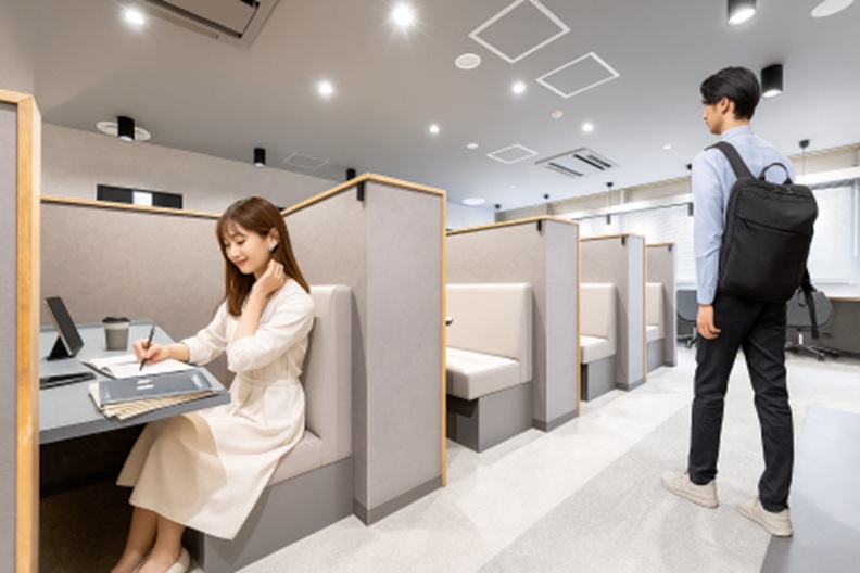 赤坂見附のコワーキングスペース「BIZcomfort平河町」