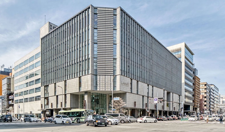 京都のテレワーク向け個室「リージャス京都四条烏丸」