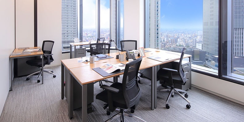 名古屋のテレワーク向け個室「リージャス大名古屋ビルヂング」