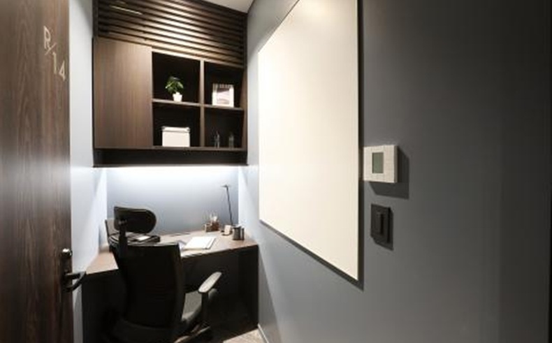 渋谷のテレワーク個室「ビジネスエアポート渋谷フクラス」